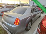 Used 2017 Chrysler 300 C image 5