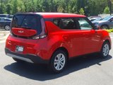 New 2025 Kia Soul LX image 3