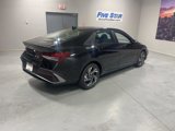 New 2025 Hyundai Elantra Sport image 5