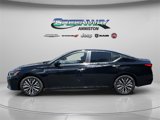 Used 2023 Nissan Altima 2.5 SV image 4