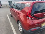 Used 2022 Kia Soul LX w/ Technology Package image 3