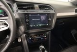 Used 2022 Volkswagen Tiguan SE R-Line image 5