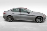 Used 2017 Alfa Romeo Giulia AWD image 2