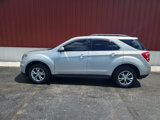 Used 2017 Chevrolet Equinox LT image 2