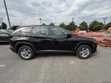 New 2025 Hyundai Tucson SE image 2