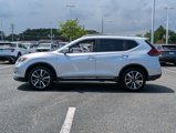 Used 2019 Nissan Rogue SL image 3