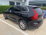 Used 2020 Volvo XC60 T5 Momentum image 3