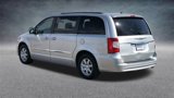 Used 2011 Chrysler Town & Country Touring image 5