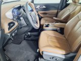 Used 2017 Chrysler Pacifica Limited w/ Advanced Safetytec Group image 5