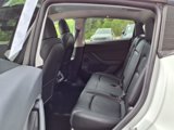 Used 2020 Tesla Model Y Long Range image 5
