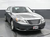 Used 2011 Chrysler 200 Limited image 4