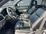 Certified 2022 Volkswagen Atlas Cross Sport SE image 5