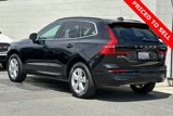 Used 2022 Volvo XC60 B5 Momentum image 6