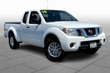 Used 2016 Nissan Frontier SV image 2