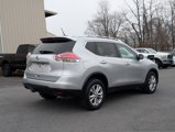Used 2016 Nissan Rogue SV image 6