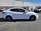Used 2019 Toyota Yaris L image 3