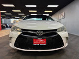 Used 2015 Toyota Camry SE image 3