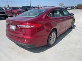 Used 2019 Ford Fusion SE image 3