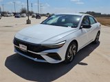 New 2025 Hyundai Elantra SEL image 3