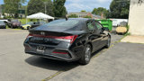Used 2024 Hyundai Elantra SEL image 3