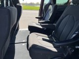 Used 2021 Chrysler Pacifica Touring w/ S Appearance Package image 6