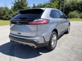 Certified 2022 Ford Edge Titanium image 3