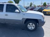 Used 2005 Chevrolet Avalanche Z71 w/ Sun And Sound Package image 4