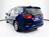 Used 2017 Chrysler Pacifica Touring-L Plus image 5
