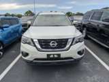 Used 2018 Nissan Pathfinder SV image 3