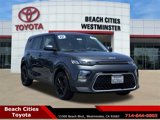 Used 2022 Kia Soul LX image 2