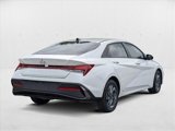 Used 2024 Hyundai Elantra SEL image 2