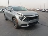 Used 2024 Kia Sportage LX image 3