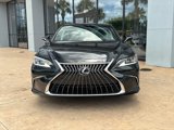 New 2025 Lexus ES 300h w/ Premium Package image 5