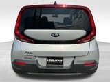 Used 2020 Kia Soul LX image 4
