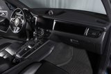 Certified 2021 Porsche Macan image 4