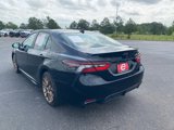 Used 2023 Toyota Camry SE image 5