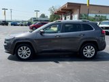 Used 2018 Jeep Cherokee Overland w/ Technology Group image 5