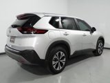 Used 2022 Nissan Rogue SV image 5