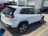 Used 2022 Jeep Cherokee Limited image 3