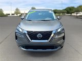 Used 2023 Nissan Rogue SV image 2