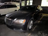 Used 2013 Chrysler 300 C image 3