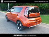 Used 2019 Kia Soul + image 3