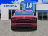 Used 2023 Hyundai Elantra SEL w/ Convenience Package image 4