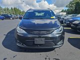 Used 2020 Chrysler Pacifica Touring-L w/ Advanced Safetytec Group image 2