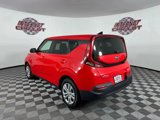 Used 2021 Kia Soul LX image 5