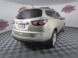 Used 2017 Chevrolet Traverse LT w/ Style and Technology Package image 5