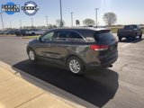 Used 2017 Kia Sorento LX image 5