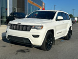 Used 2018 Jeep Grand Cherokee Altitude image 4