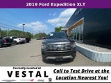Used 2019 Ford Expedition XLT image 3
