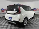 Used 2023 Kia Soul S image 3